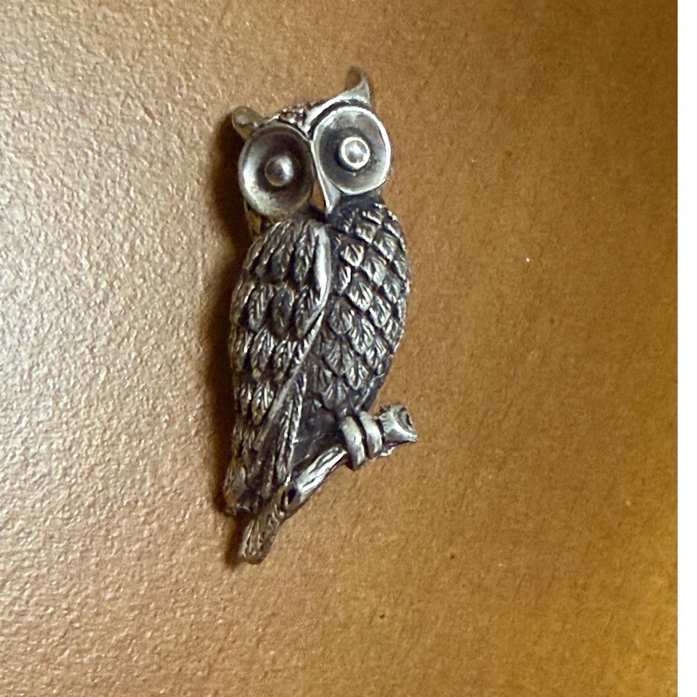 Tortolani Vintage Owl Brooch Pewter Silver Tone Bird Pin Signed 2 Inch
